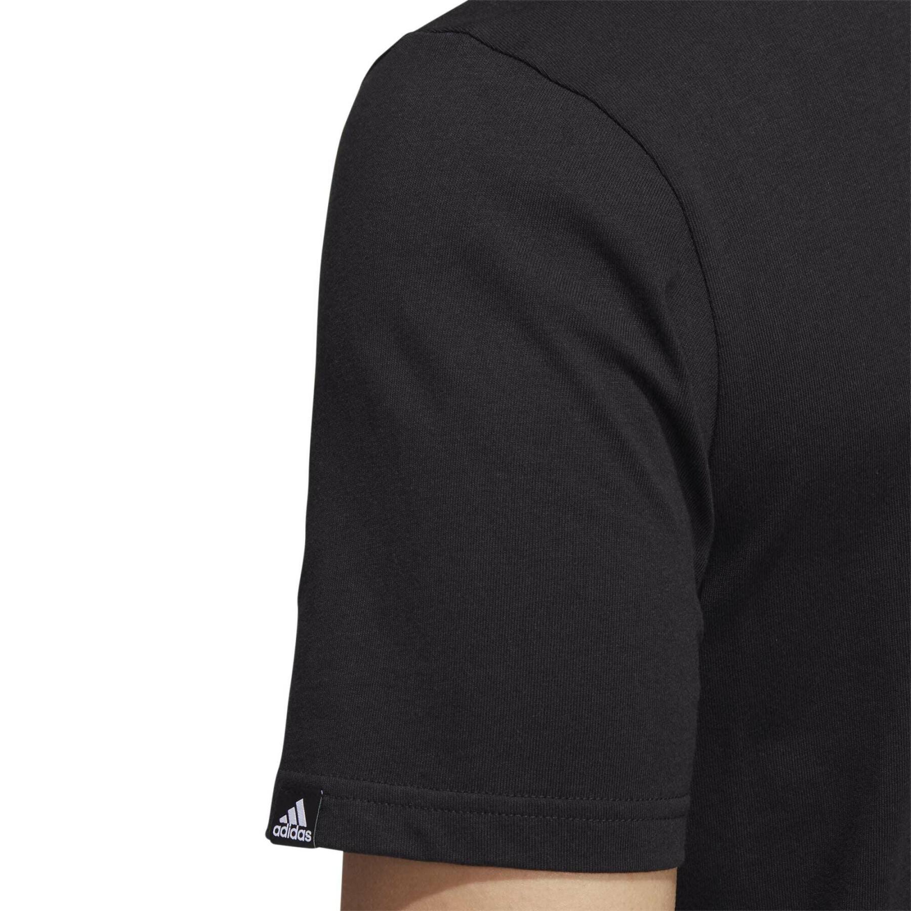 T-shirt med grafik och emblem från Sketch adidas